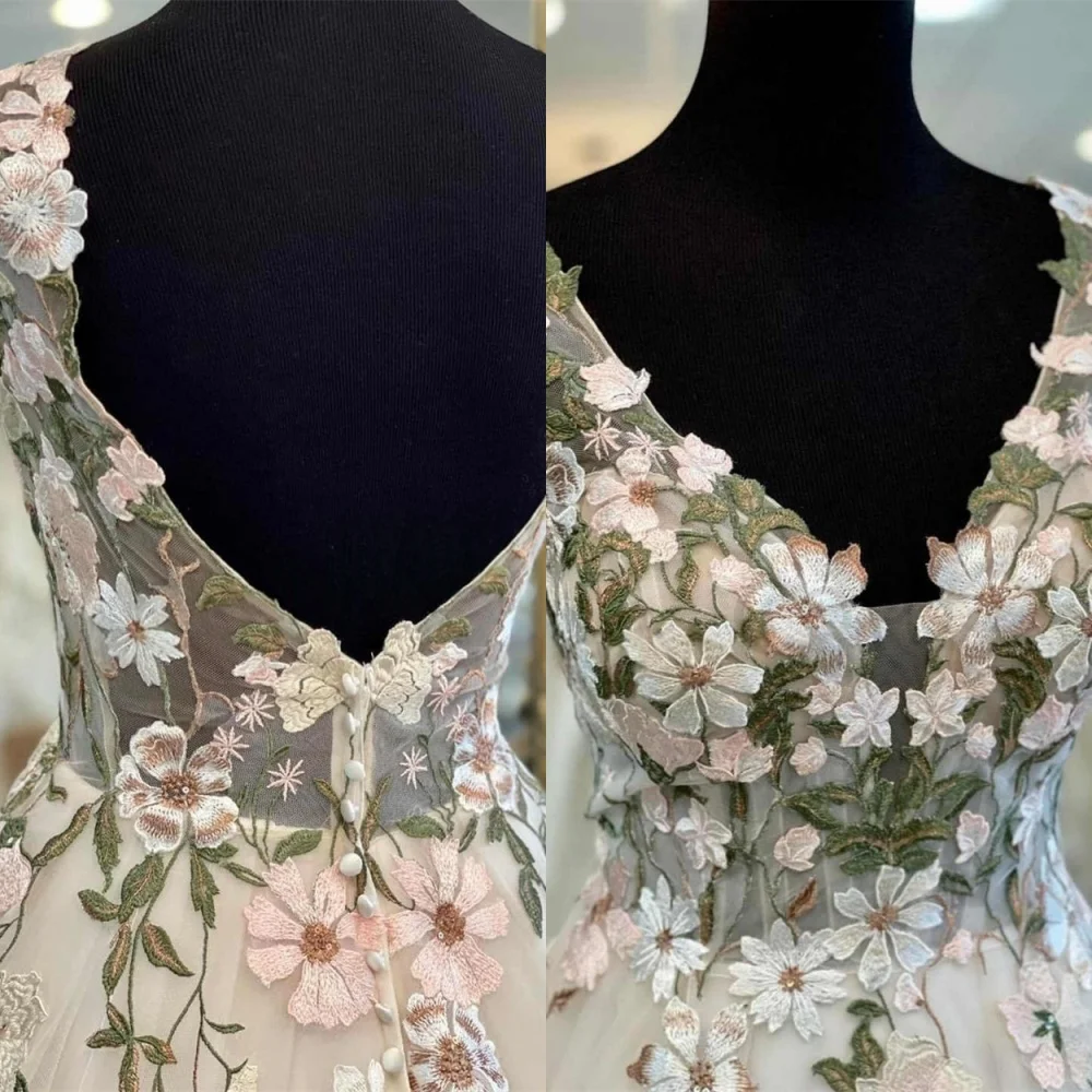 

Customized 2025 Temperament Wedding Dresses Dreamy V-neck Dresses Wedding Dresses Backless Open Back Bespoke Occasion Gown