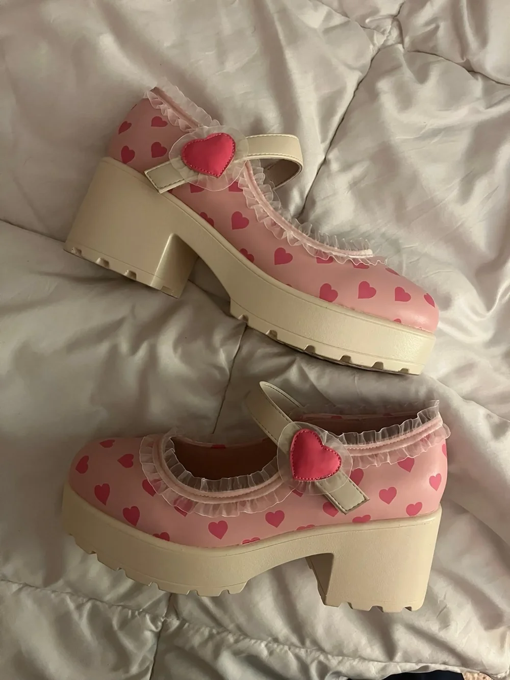 Sweet Lolita Style Pastel Pink Heart-Print Mary Jane Heels Heart Buckle Lace Trim Chunky Platform Block Heel Round-Toe Shoes view 4