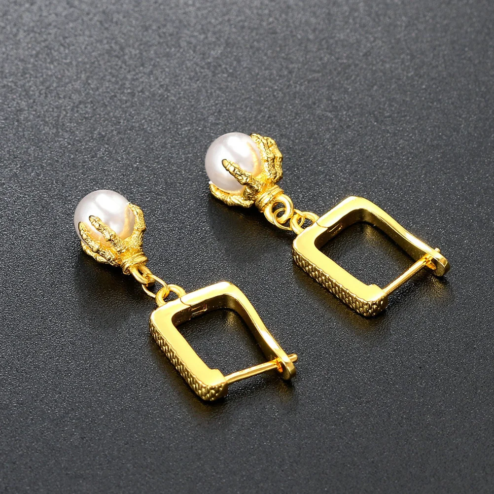 

1Pair Dragon Claw Stud Earrings Hip Hop Pearl Earrings Minimalist Jewelry for Men Women Daily Party Photo Taking