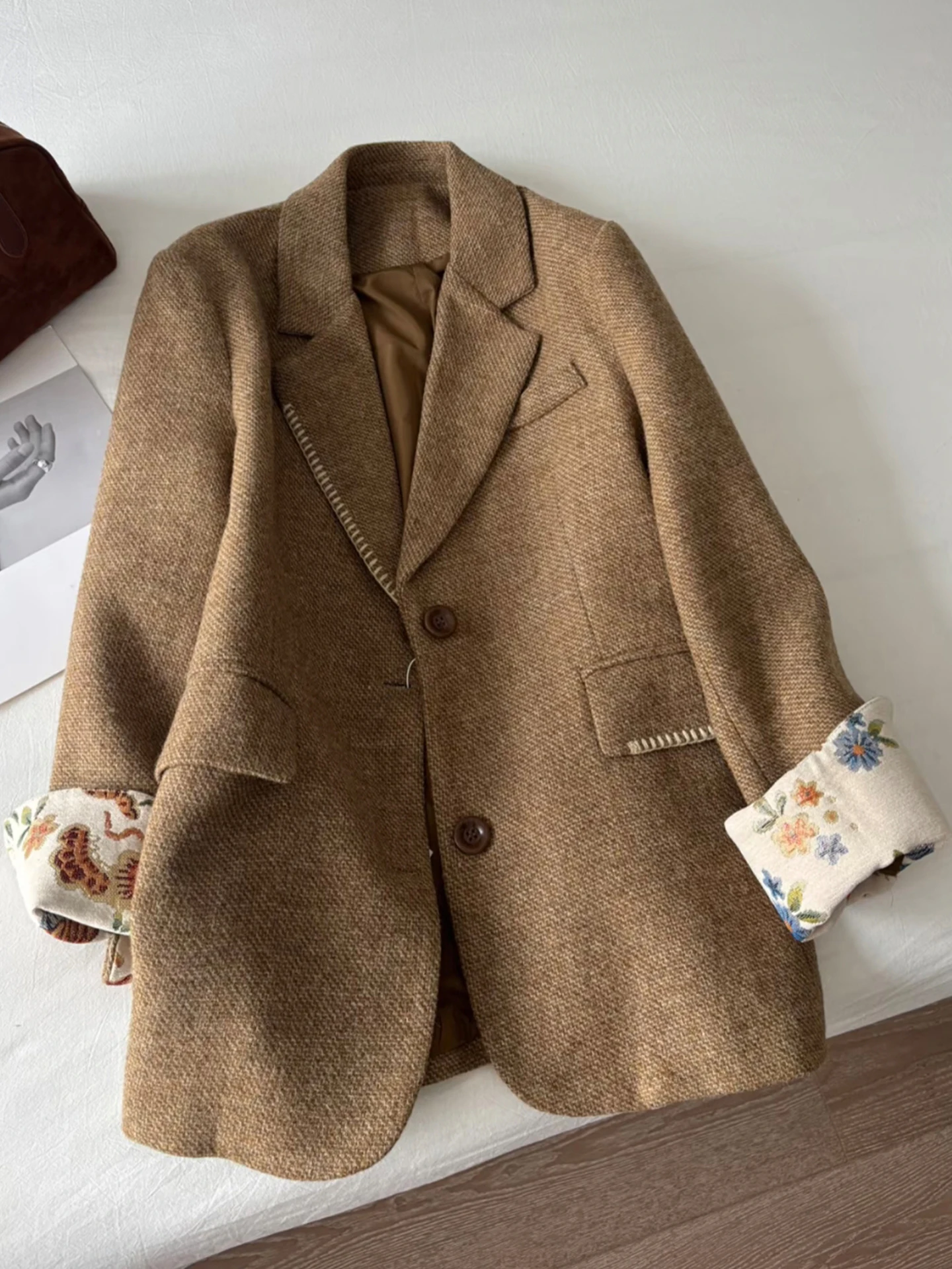 

Elegant Embroidery Design Woolen Coats Women Single Breasted Office Lady Loose Overcoat Female Mid-length Jackets Autumn New