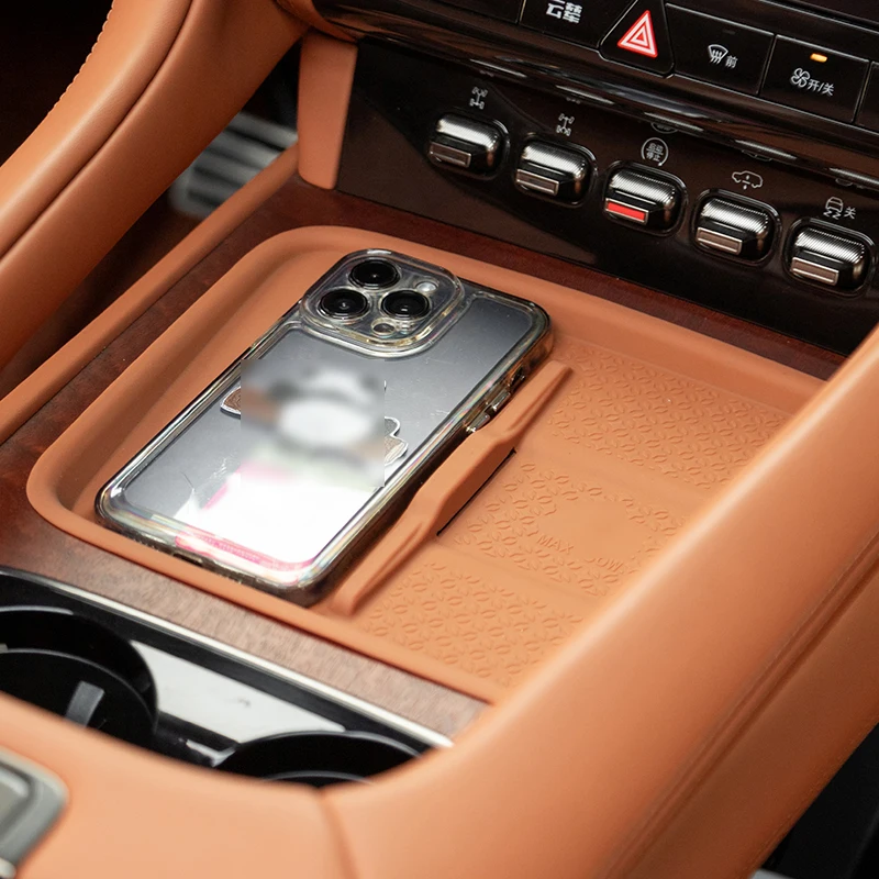 Silicone Wireless Charger Pad For Byd Yangwang U8 2024 2023 Anti-Slip Charger Pad Cover Center Console Charging Mat Protector image 3