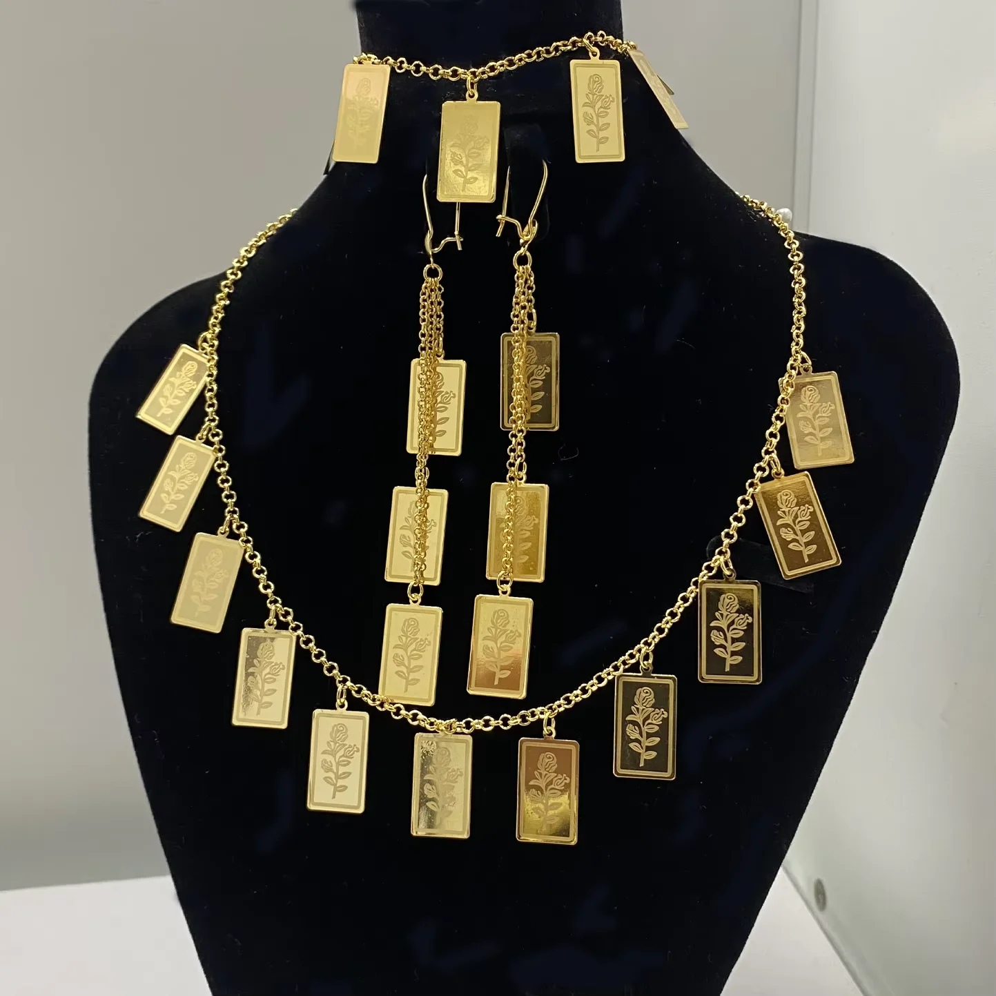 Dubai Bridal Vintage-Hochzeitsschmuck-Set, 21 Karat vergoldet, arabischer muslimischer Anhänger, Halskette, Armband, marokkanischer Damen-Party-Schmuck – Detail 4