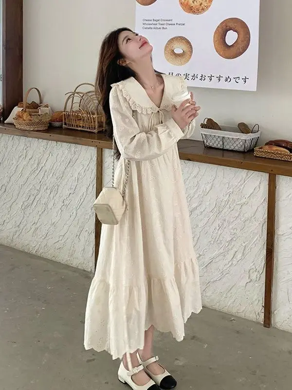 

plus Size Women's Floral Embroidery Doll Collar Casual Loose Long Dress Autumn Season High Waist A-Line Skirt French Style