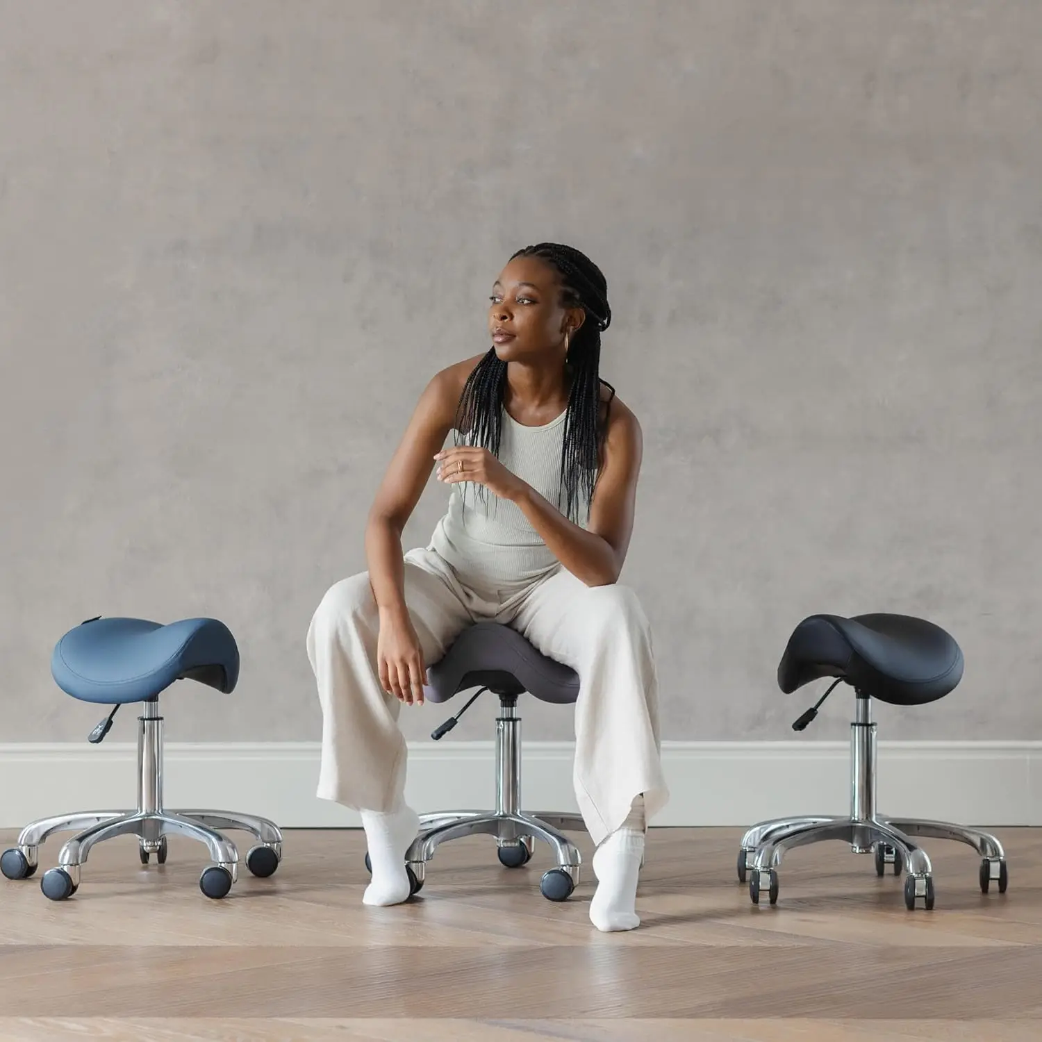 Swivel Adjustable Rolling Stool Saddle Stool With Wheels Heavy Duty Wide Thick Seat Padding Ergonomic Chair For Spa Clinic image 4