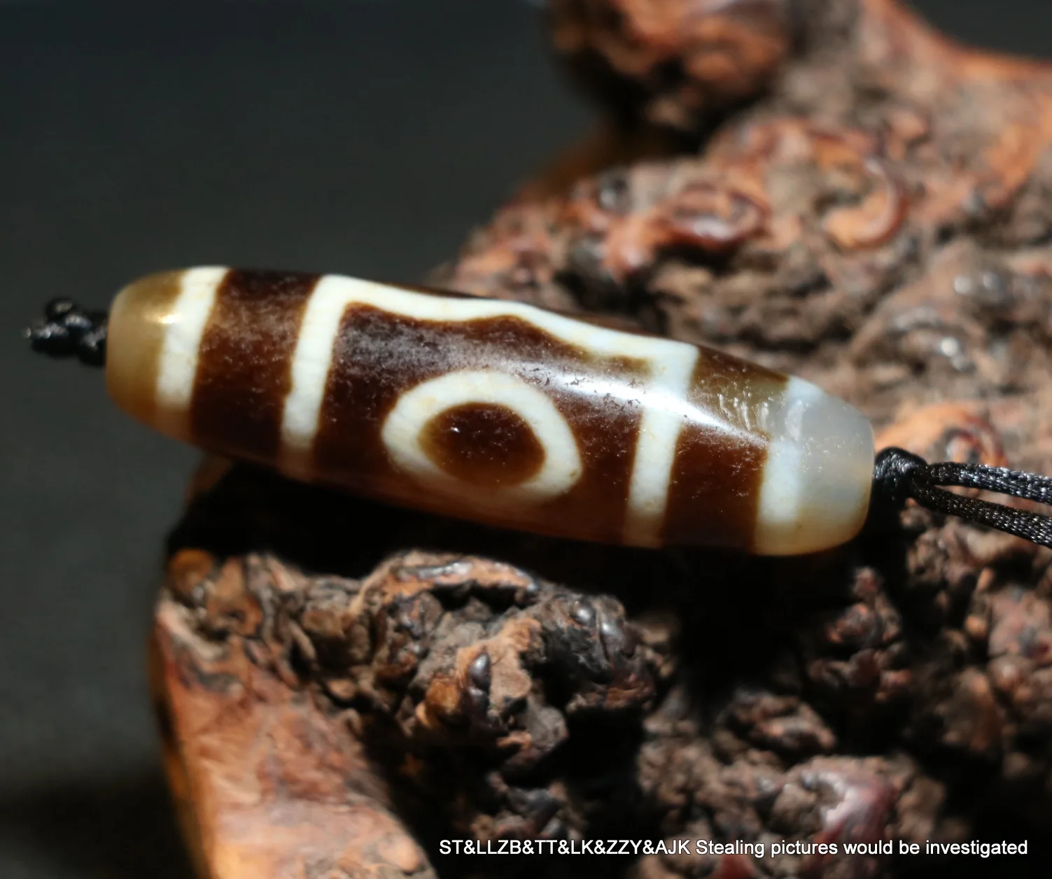 

A Treasure Unique Magic Energy Tibetan Old Agate 3 Buddha Eye dZi Bead Amulet Pendant Talisman Timestown UPD210106A