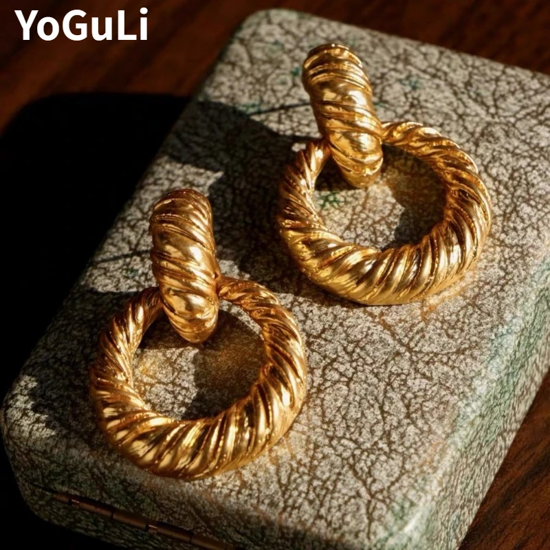 

Fashion Jewelry Vintage Temperament Gold Color Metal Circle Earrings For Women Gifts Elegant Design Ear Accessories Hot Selling