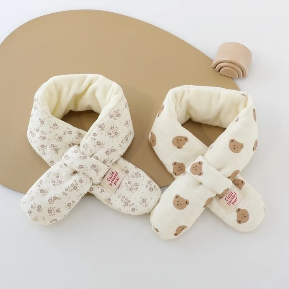 Warm Thick Lining Infant Neck Warmer Windproof Design Winter Warm Baby Scarf Soft Fabric Kids Cross Scarf For Boys & Girls