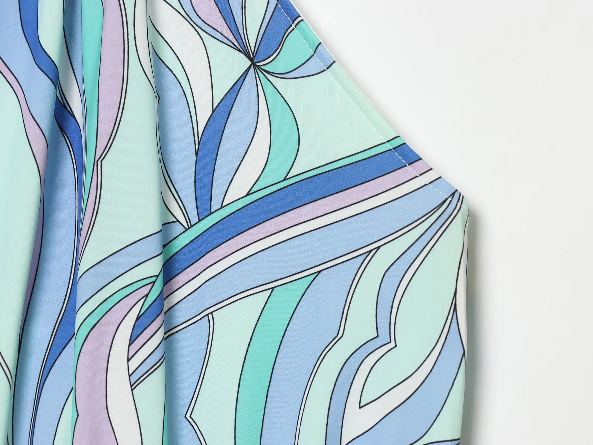 Damen Sexy Neckholder Ärmelloses Minikleid mit Asymmetrischem Saum, Figurbetontes Party- und Ausgehkleid 2026 Neue Mode Rückenfreies Outfit – Detail 13
