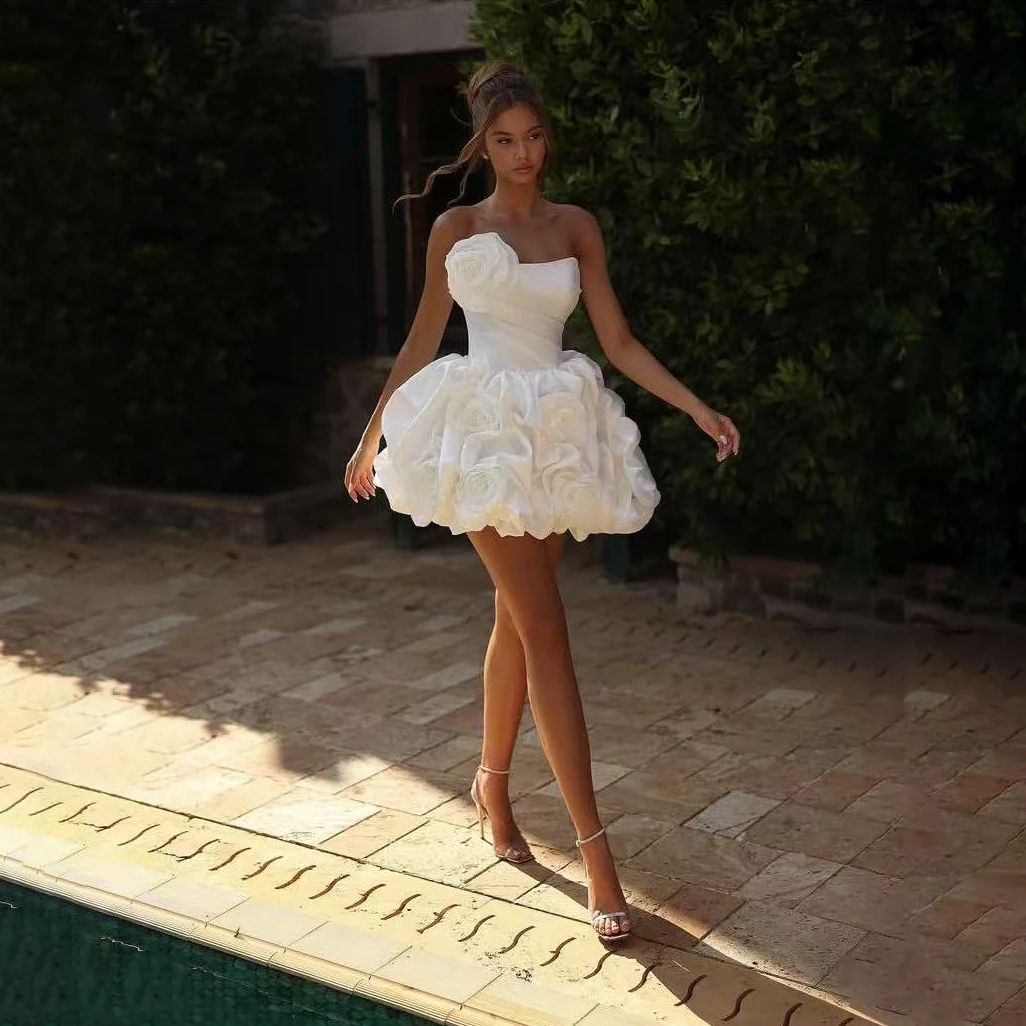 かわいいミニドレスフリル花ショートウェディングパーティードレスコルセットシャーリングホワイトブライダル衣装フォーマルガウンカスタムメイド