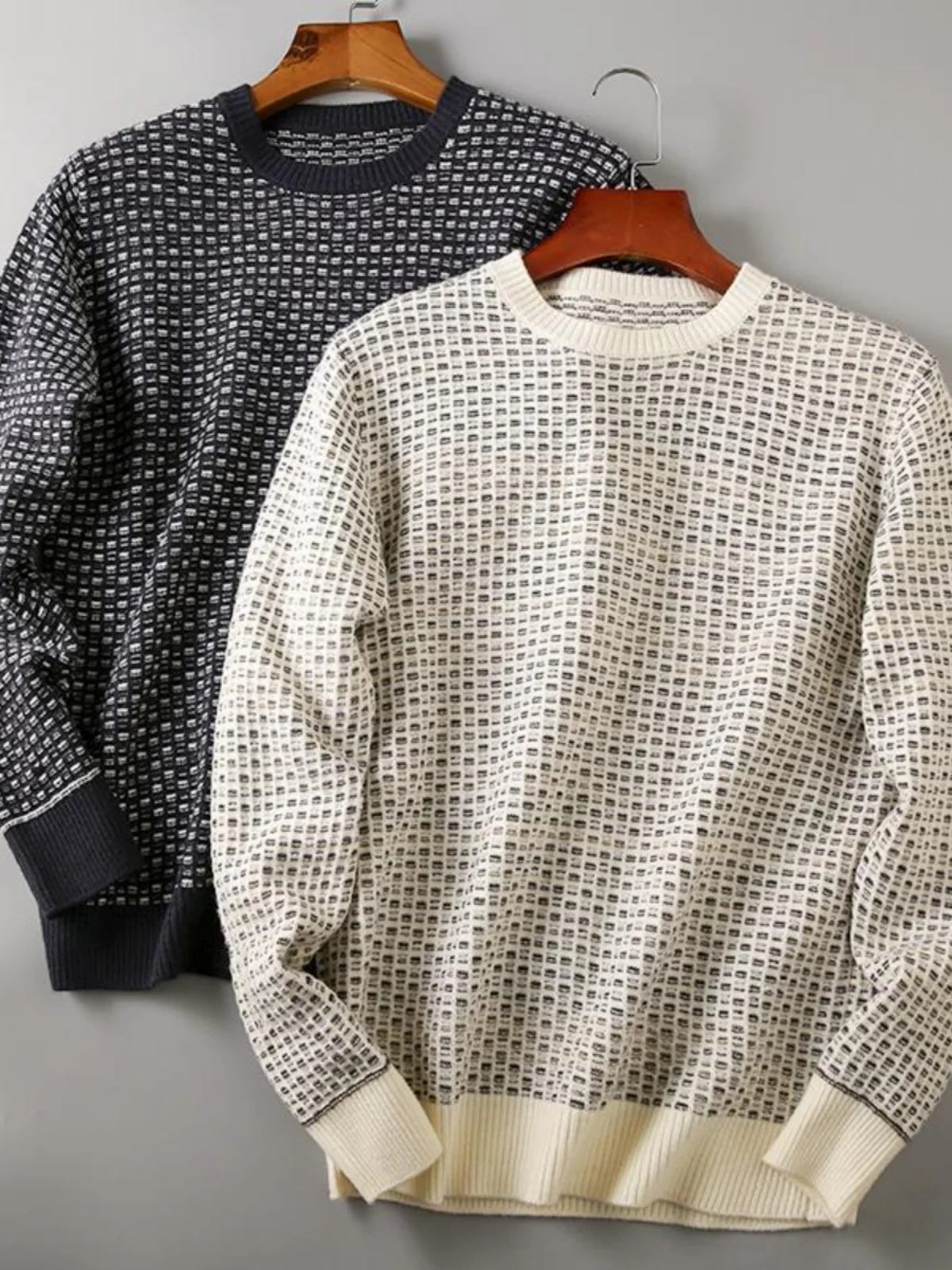 Men's Fashionable Casual round Neck Long Sleeve Knitted Sweater Winter Base Layer Island Country Single 3D Texture Pattern