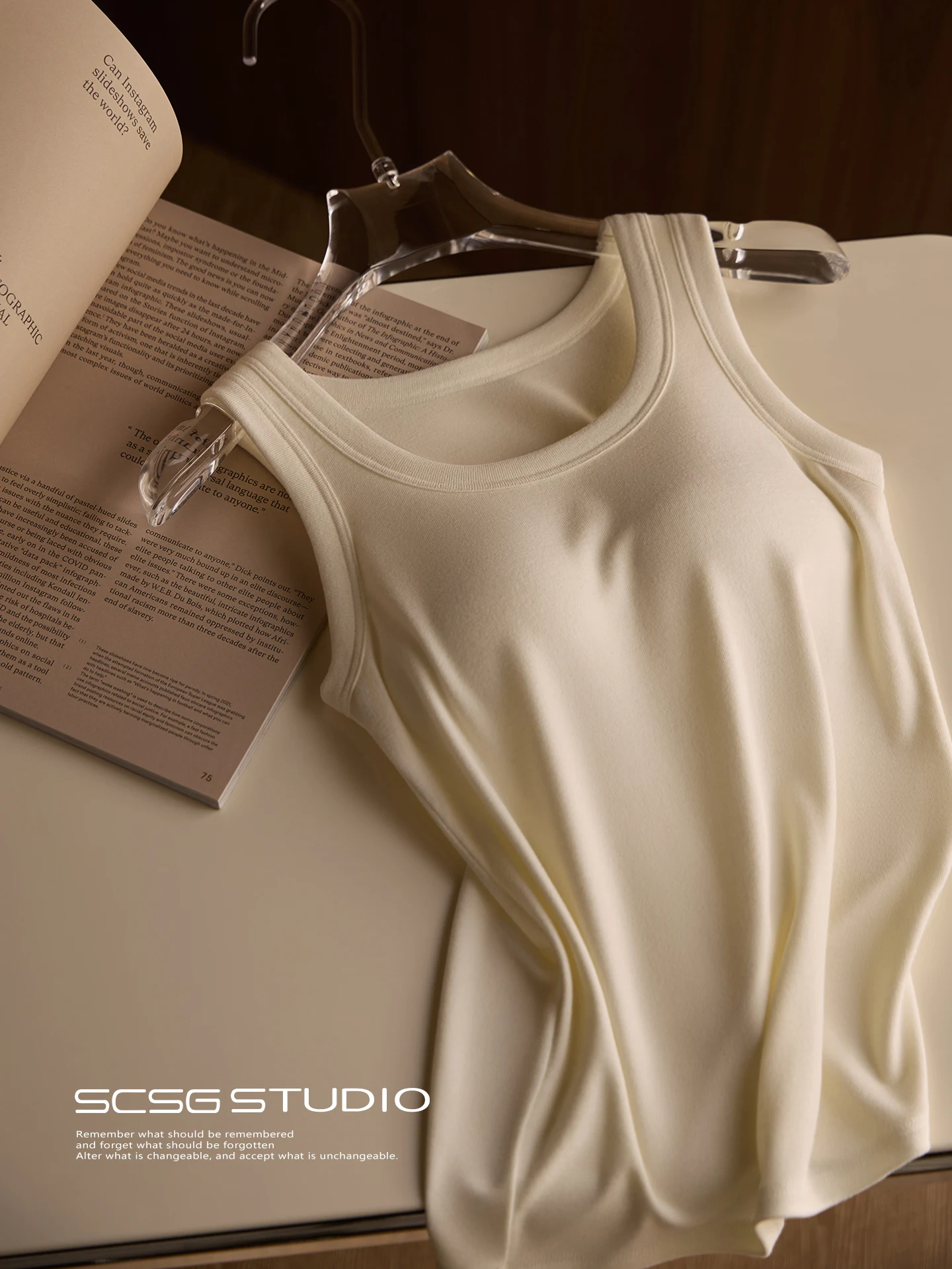 

Tee-Inch Time 4832 Self-Heating Lo Temperature Chest Pad Inteated Vest Brued Skin-friendly Slim Fit Super Elastic War...