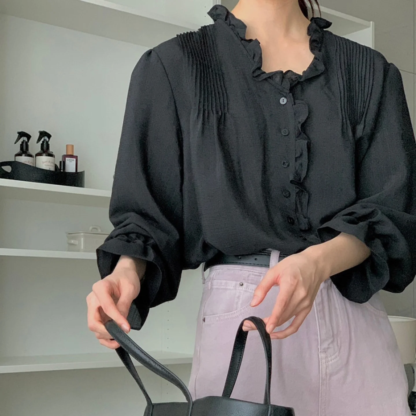 

Модная женская рубашка в стиле ретро с длинным рукавом и V-образным вырезом, с деревянным узором, весна 2026, корейский стиль, свободный крой, дышащая, из хлопка.