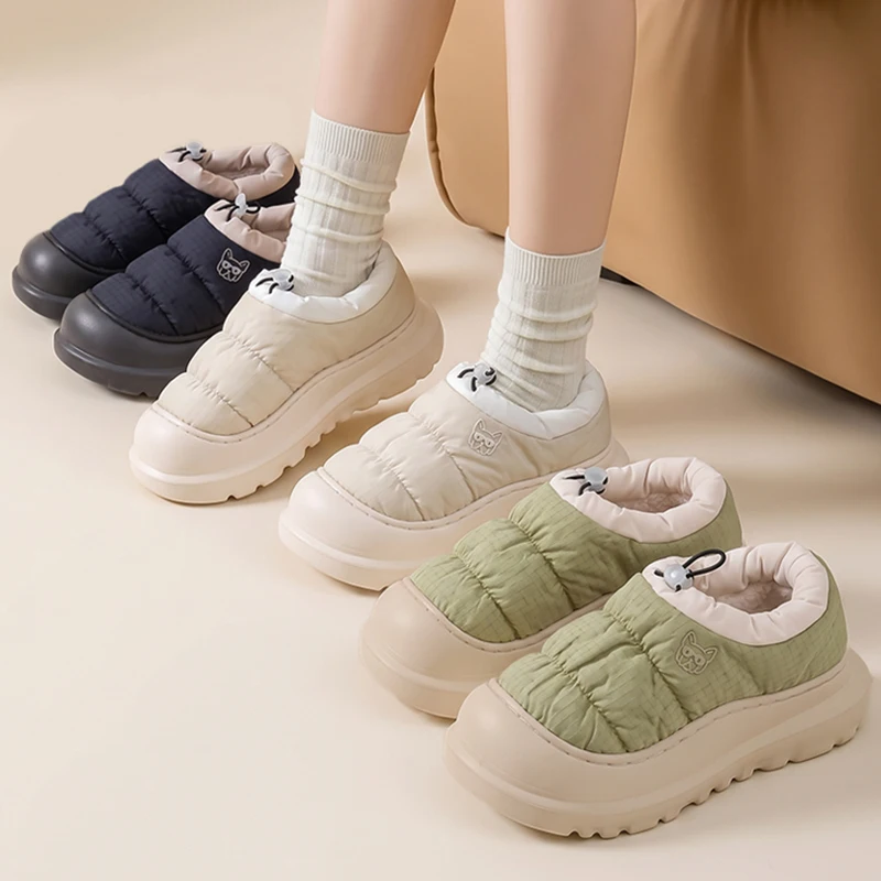 Winterliche, wasserdichte Plattform-Baumwollschuhe für Damen, rutschfeste Outdoor-Schuhe mit Absatz, warme Plüsch-Hausschuhe, runde Zehen, dicke Sohle, Schneestiefel. – Detail 2