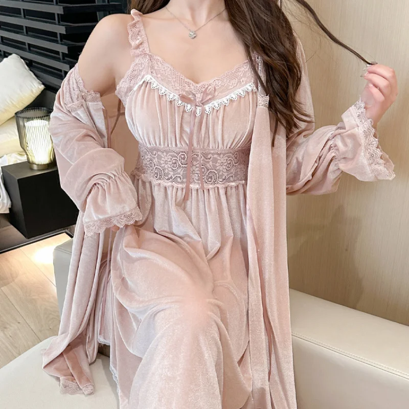 

2025New Style Padded Sleep Dress for Women, Spring, Autumn, Winter Velvet Pajamas, Pure Desire Robe, High-End Two-Piece Set