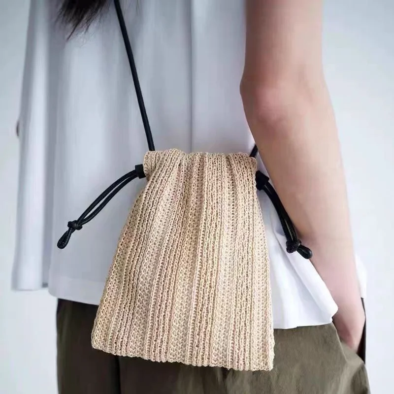 

Korean Niche Design Casual Versatile Phone Storage Adjustable Drawstring Shoulder Crossbody Bag