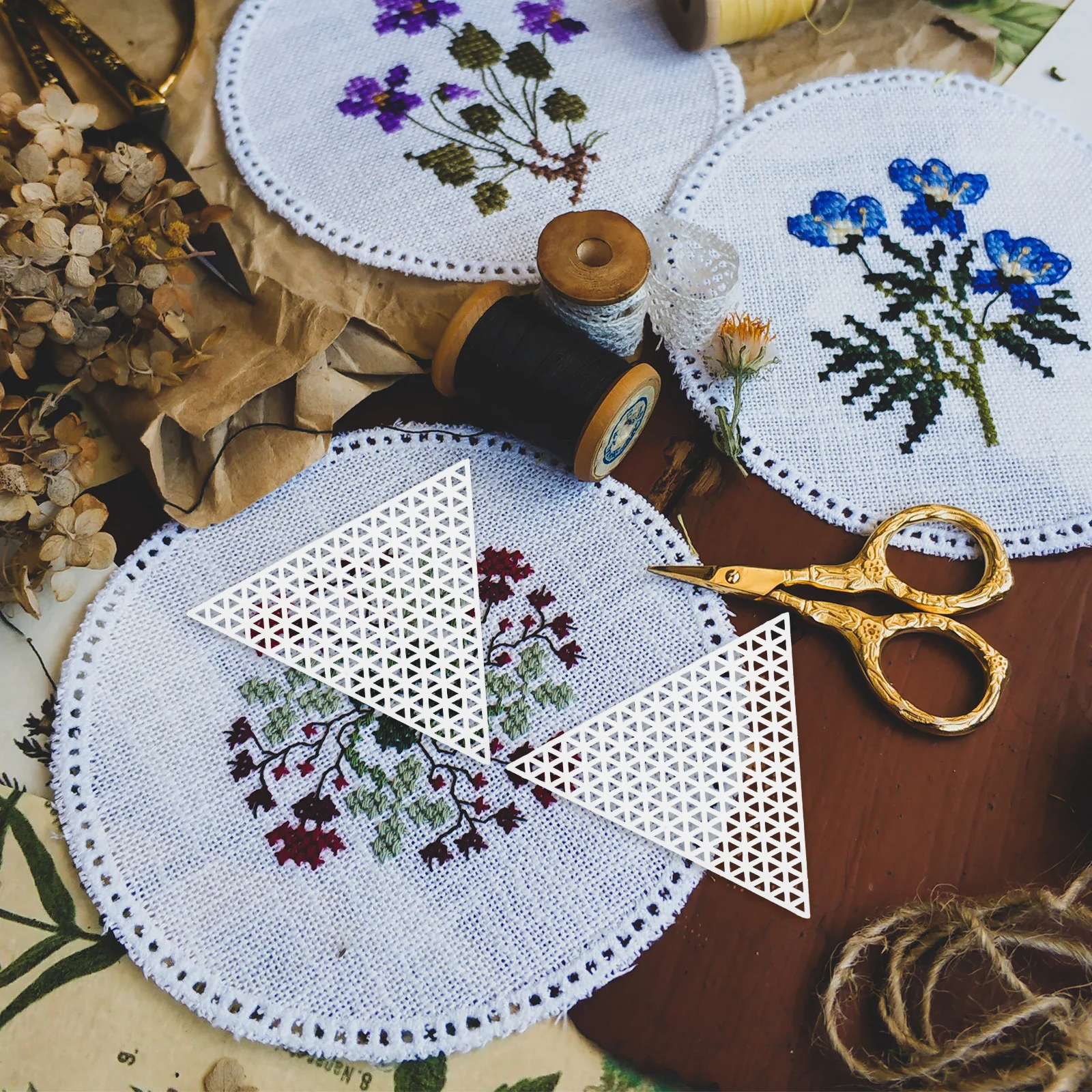 20 قطعة من أوراق القماش البلاستيكية المثلثة قماش شبكي من البلاستيك الشفاف DIY بها بنفسك لوازم الخياطة اليدوية أدوات التطريز الحرفية #6