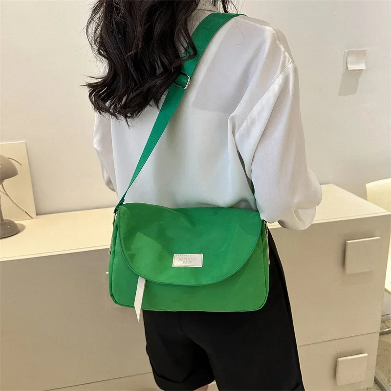 New Solid Color Nylon Water Proof Messenger Bag Casual Simple Female Crossbody Pack Student Fashion All-match Handbags