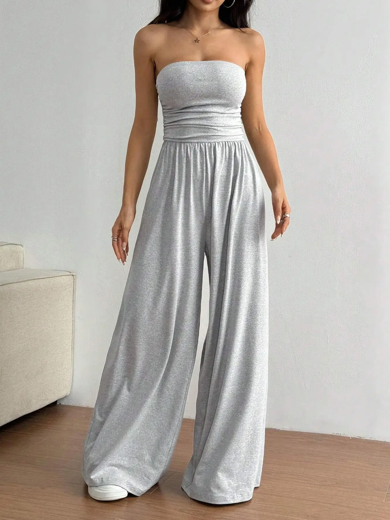 المرأة مثير أكمام عارية الذراعين السراويل الطويلة بذلة المرأة أزياء الصلبة ركاب واسعة الساق Playsuit