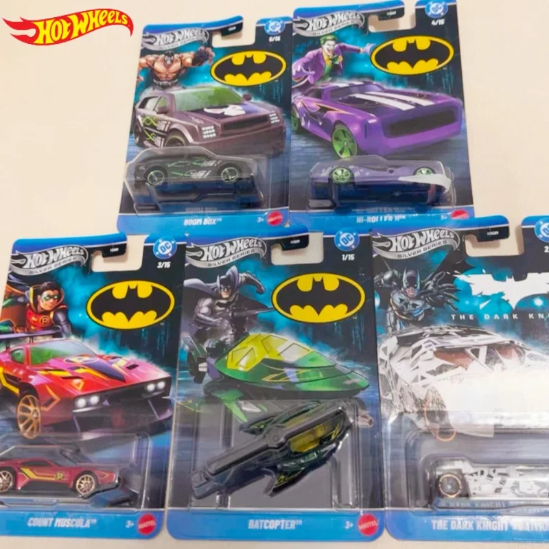

Оригинальные коллекционные модели Hot Wheels: серия Silver — Бэткоpter, Батмобиль, Мускула, Роллер II, Бумбокс. Масштаб 1:64. Литые машинки. Модель HDG89.