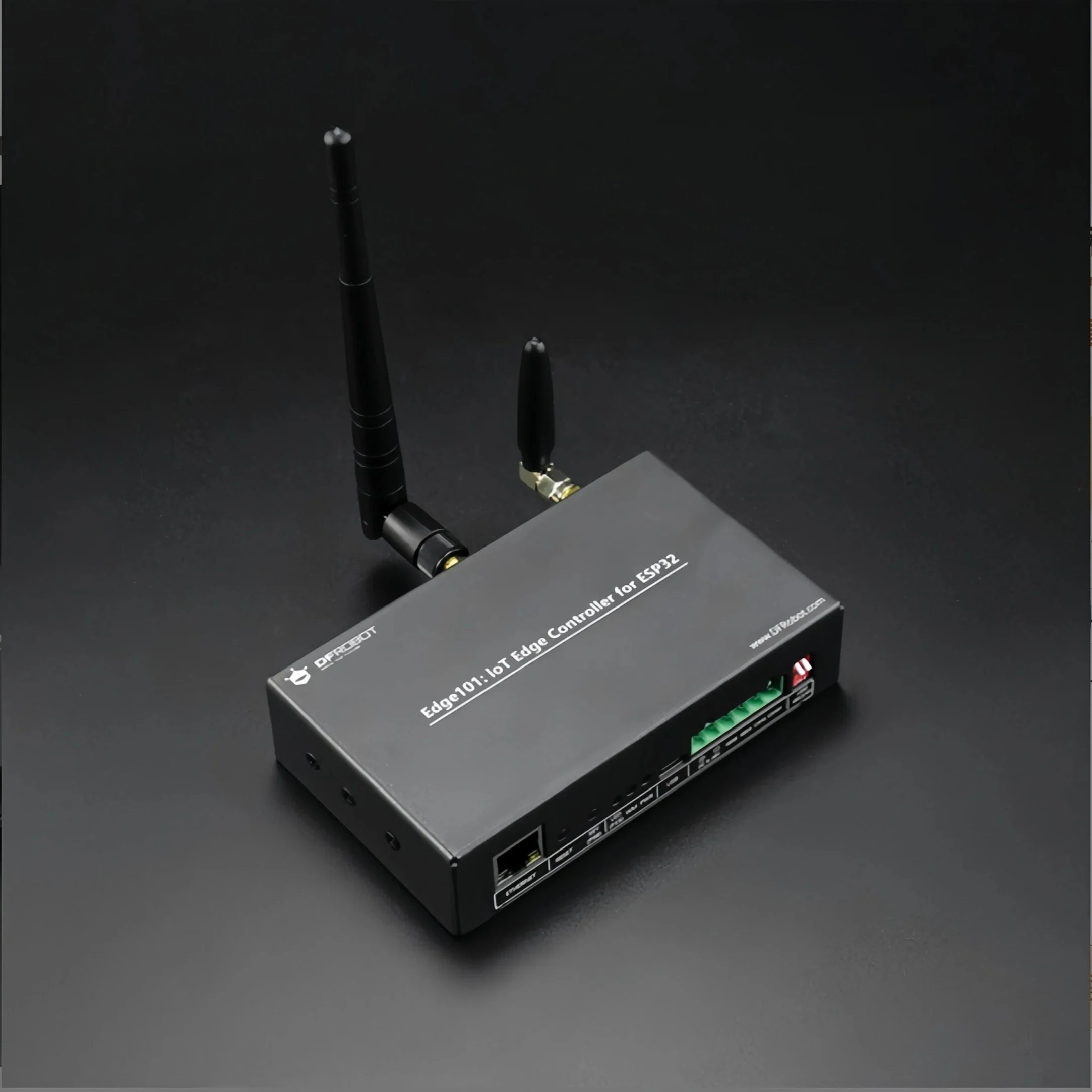 EDGE101 ESP32 IoT Programmable Controller RS485 CAN Ethernet 4G CAT1 Industrial Metal Case