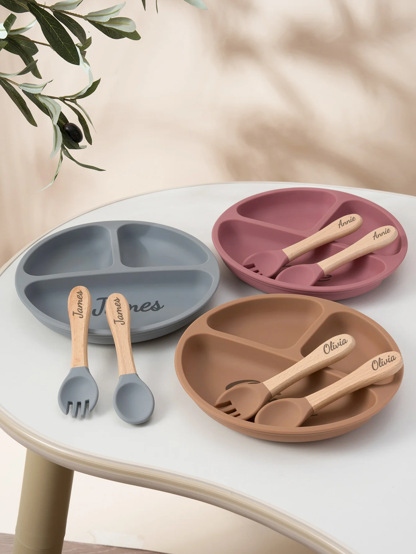 

3PCS Personalized Name Baby Silicone Feeding Set Suction Plate Wooden Spoon Fork BPA Free Toddler Training Tableware Essentials