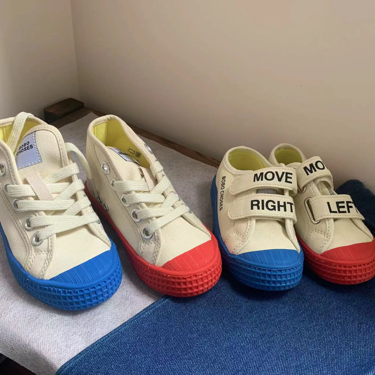 Scarpe di tela per bambini autunnali primavera Toddlers suola morbida antiscivolo scarpe Casual da esterno ragazzi ragazze Low Top scarpe da corsa