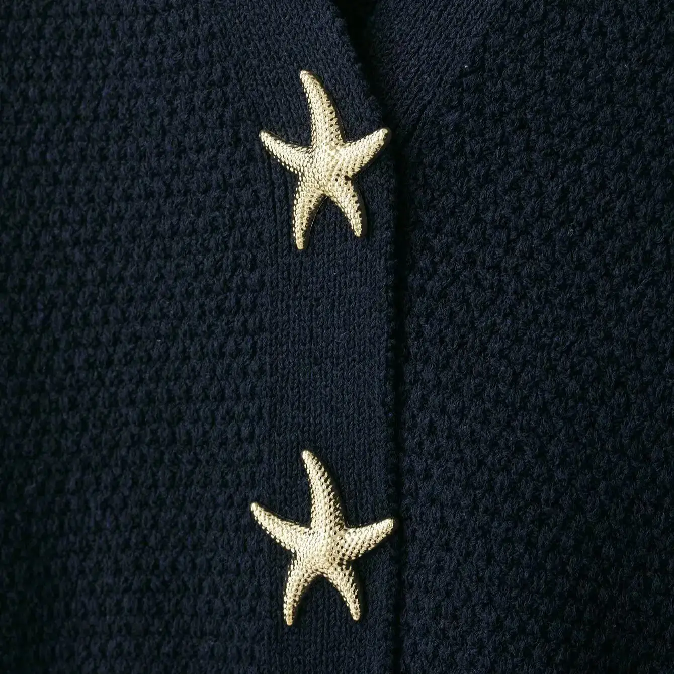 Новая летняя женская одежда, простой милый универсальный однотонный вязаный кардиган с v-образным вырезом, топ