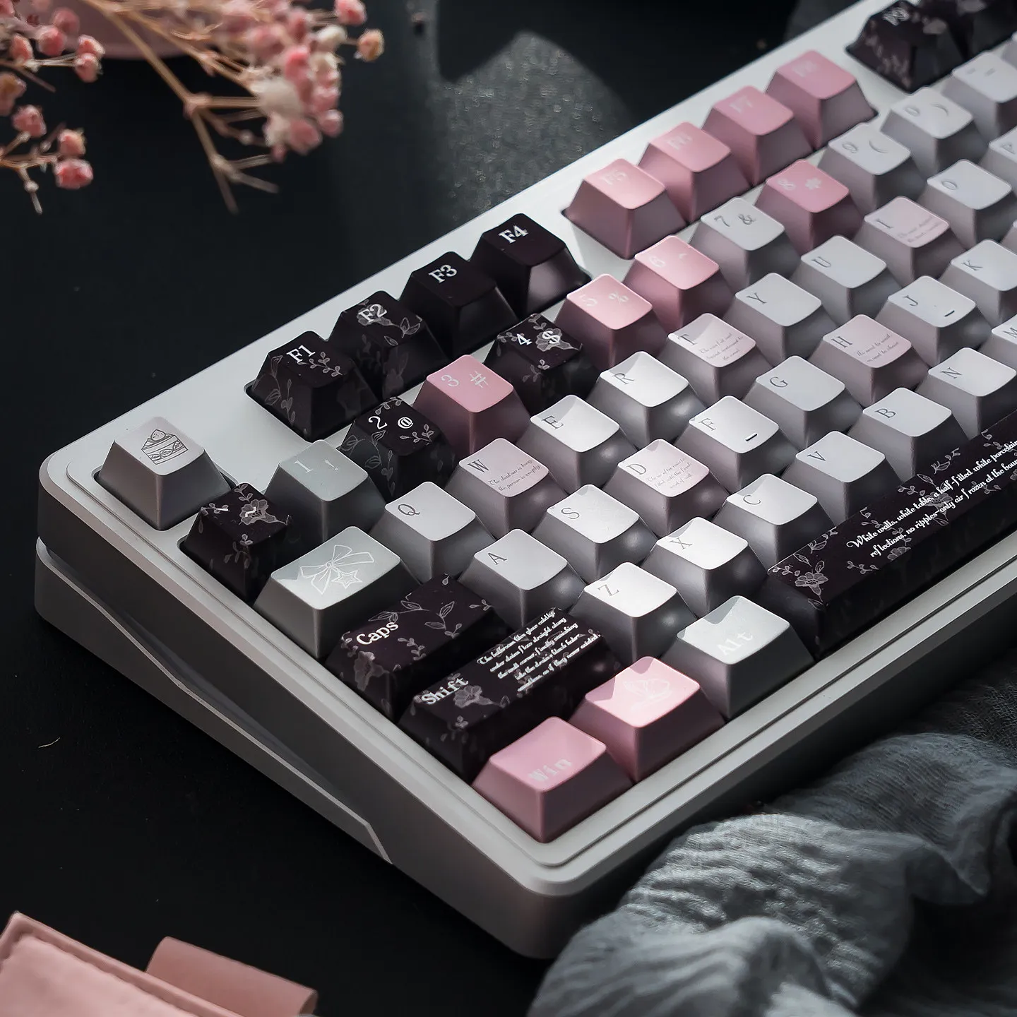 MAIMOOO Metallic Texture Keycaps Cherry Profile Black Veil Pink Cheeks Theme PBT Custom Keycaps for Mechanical Keyboard Gifts