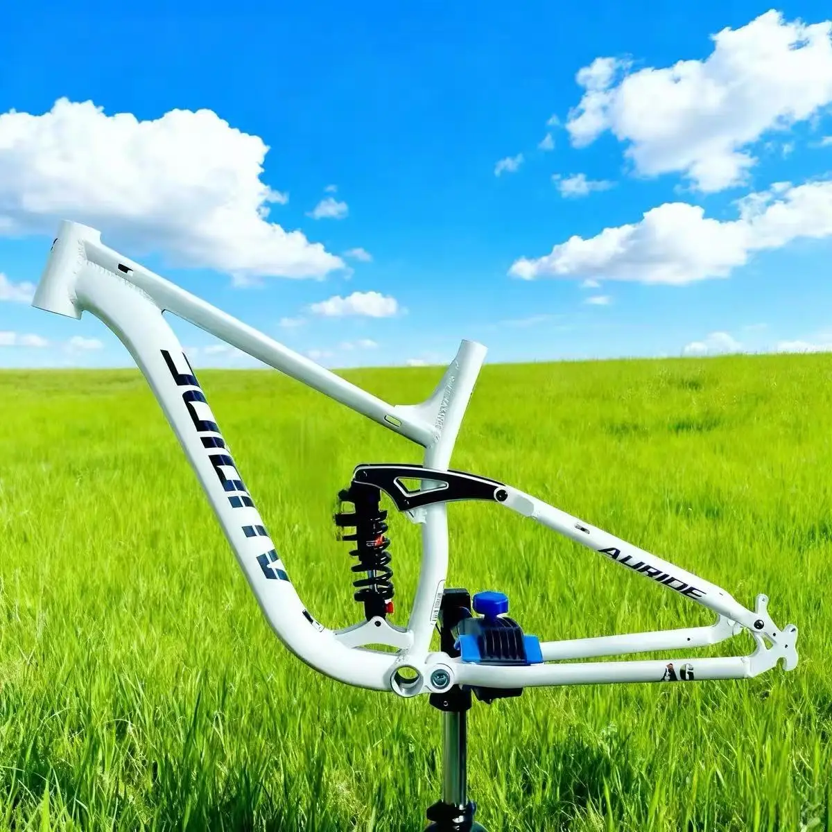 

27.5 Mountain Bike Frame MTB Soft Tail Frame 4-Link with Shock Absorber Aluminum Alloy Material Weight 3700G Tail Hook