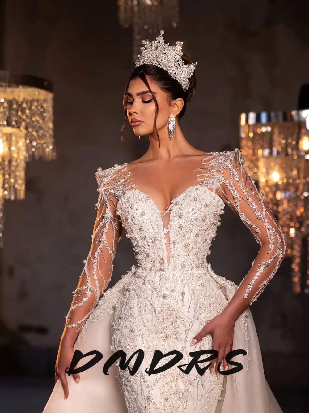

Classy Pearls Sweetheart Neck Wedding Dress Royal Detachable Train Shiny Bridal Gown Customized Women Luxurious Prom Wear