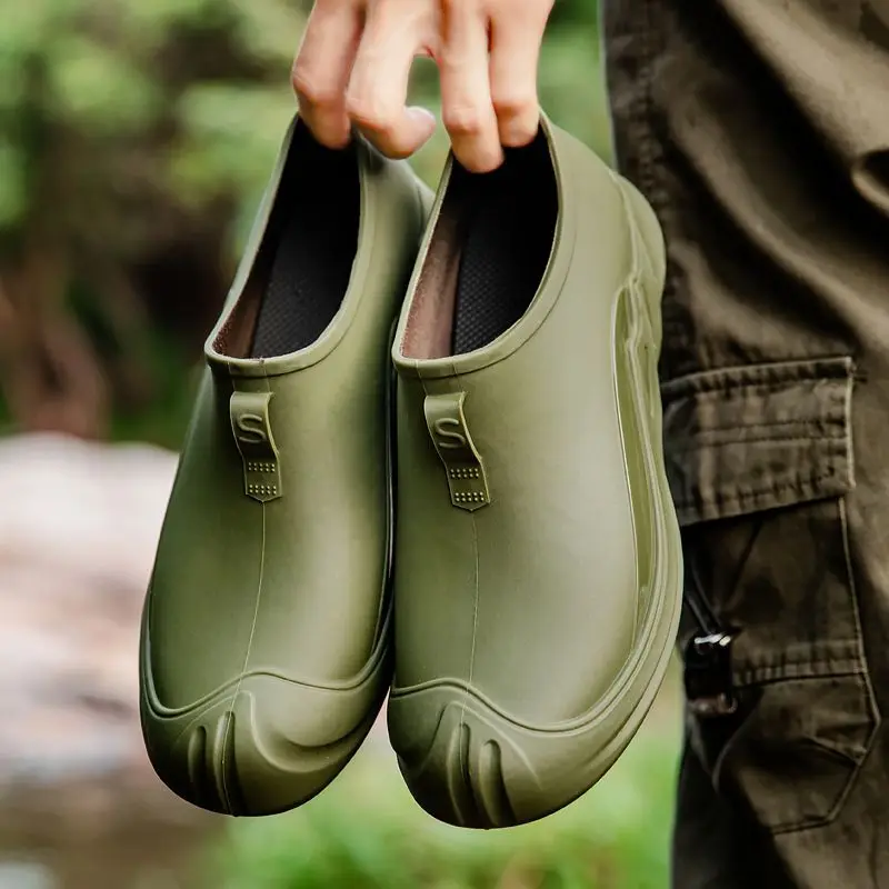 

Мужская обувь для молодых студентов, слипоны для работы, дождливый день, для взрослых, на низком каблуке, высокое качество, износостойкое предложение, резиновые резиновые сапоги для мужчин