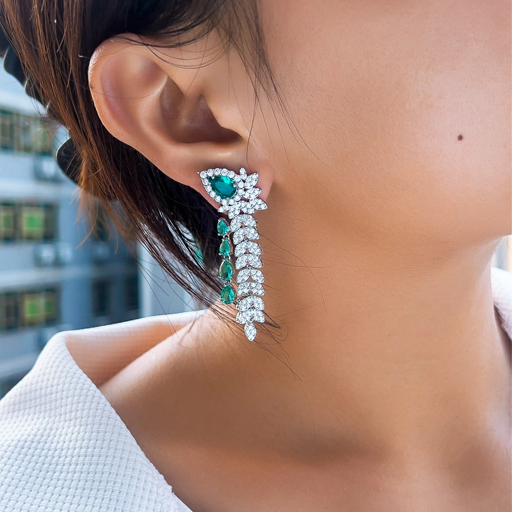 CWWZircons Elegante grüne CZ-Blumen-Wassertropfen-Ohrringe, lange Hängeohrringe für Damen, schöner Schmuck für Hochzeiten und Partys, Geschenk, Großhandel E1159 – Detail 2
