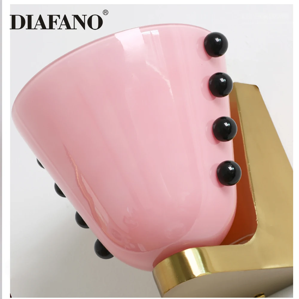 

Bedside Nordic LED Wall Lamp New Glass Wall Lights Retro Bedroom Aisle Background Hotel Wall Scone Ambient Home Decor AC85-265V