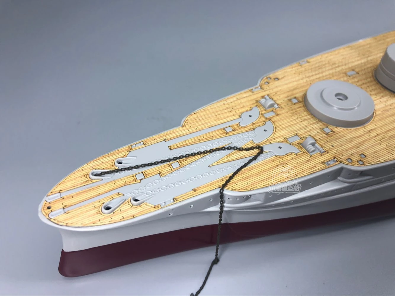 

Деревянная палуба в масштабе 1/350 для MiniHobby 86501, модель корабля USS Arizona BB-39 1941 CY350046