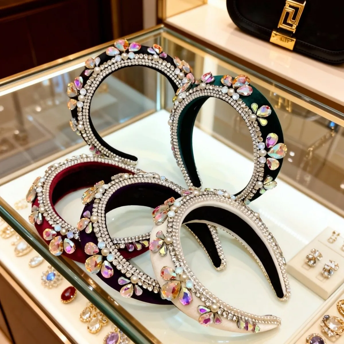 

Европейская и американская ретро-бароковая повязка на голову с бриллиантами, тяжелый ремесленный роскошный аксессуар для волос для женщин