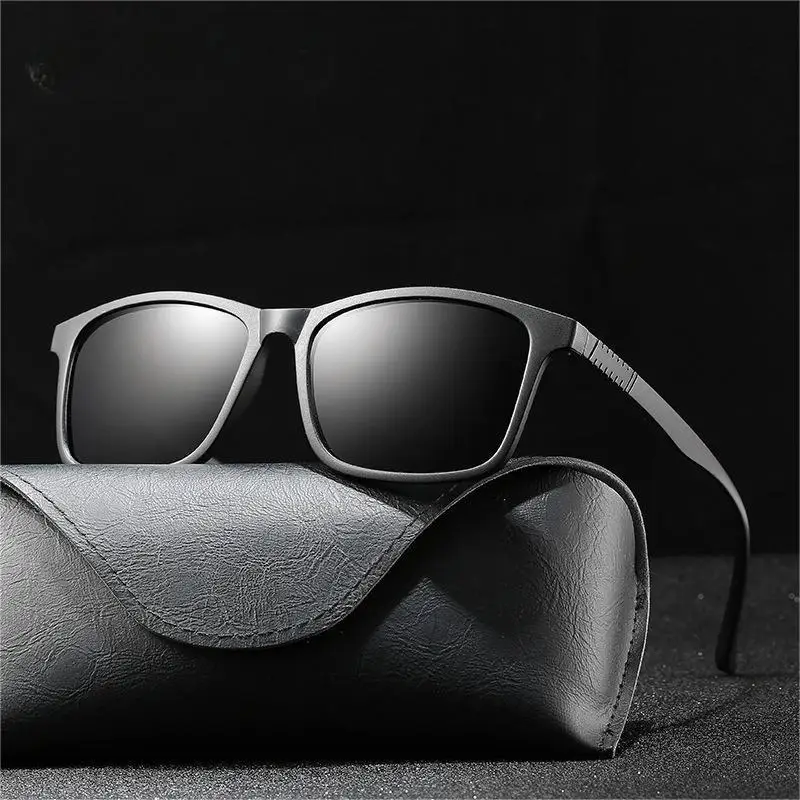 

New Polarizing Sunglasses Men Women Driving Glasses Fishing Sun Summer Classic Sports Outdoor Travel Cycling Eyewear T233