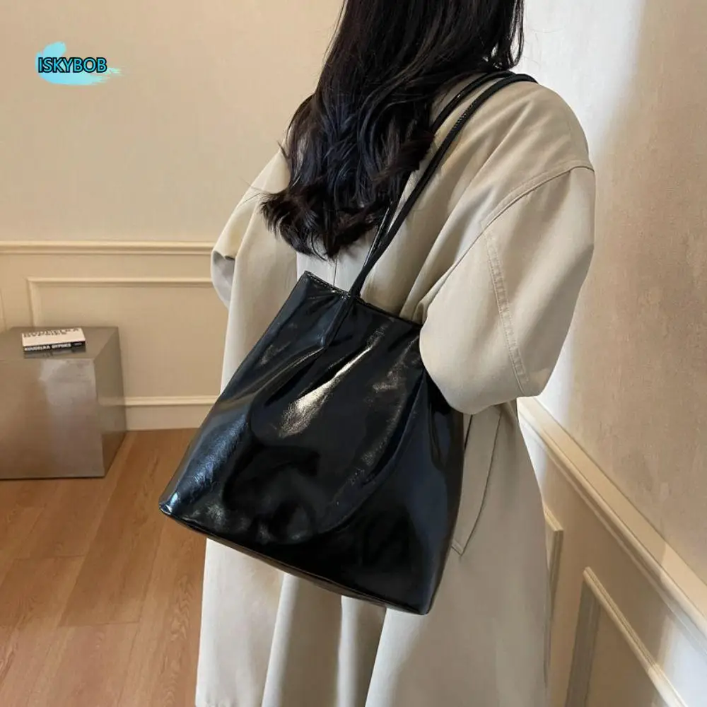 

Trendy Retro Solid Color Shoulder Bag French Style Casual PU Leather Armpit Bag Large Capacity Luxury Women's Handbag Lady