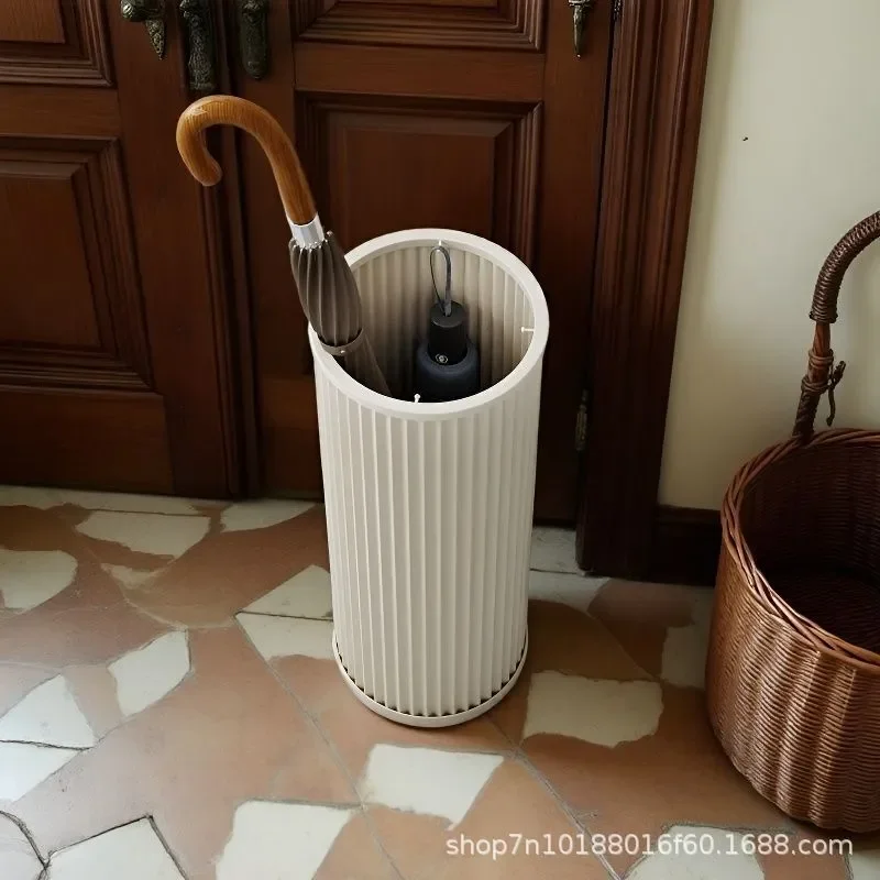 Commercial Umbrella Stand Metal Rain Gear Holder for Hotel Lobby Shopping Mall Entrance High Capacity Storage Rack Display