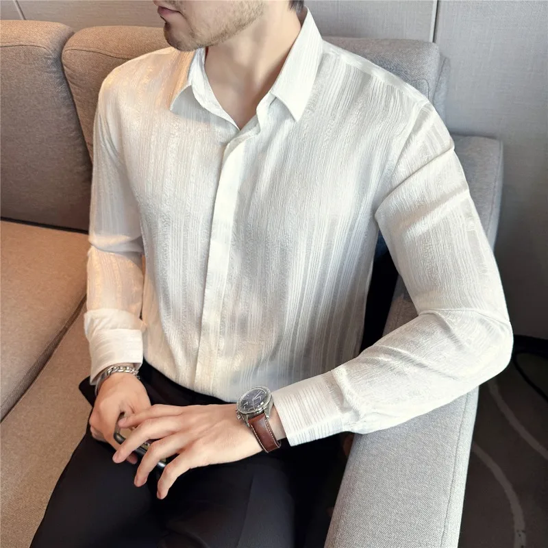 

Мужская классическая рубашка в британском стиле против морщин, мягкие однотонные повседневные облегающие рубашки в полоску с длинными рукавами, модная мужская одежда для вечеринок