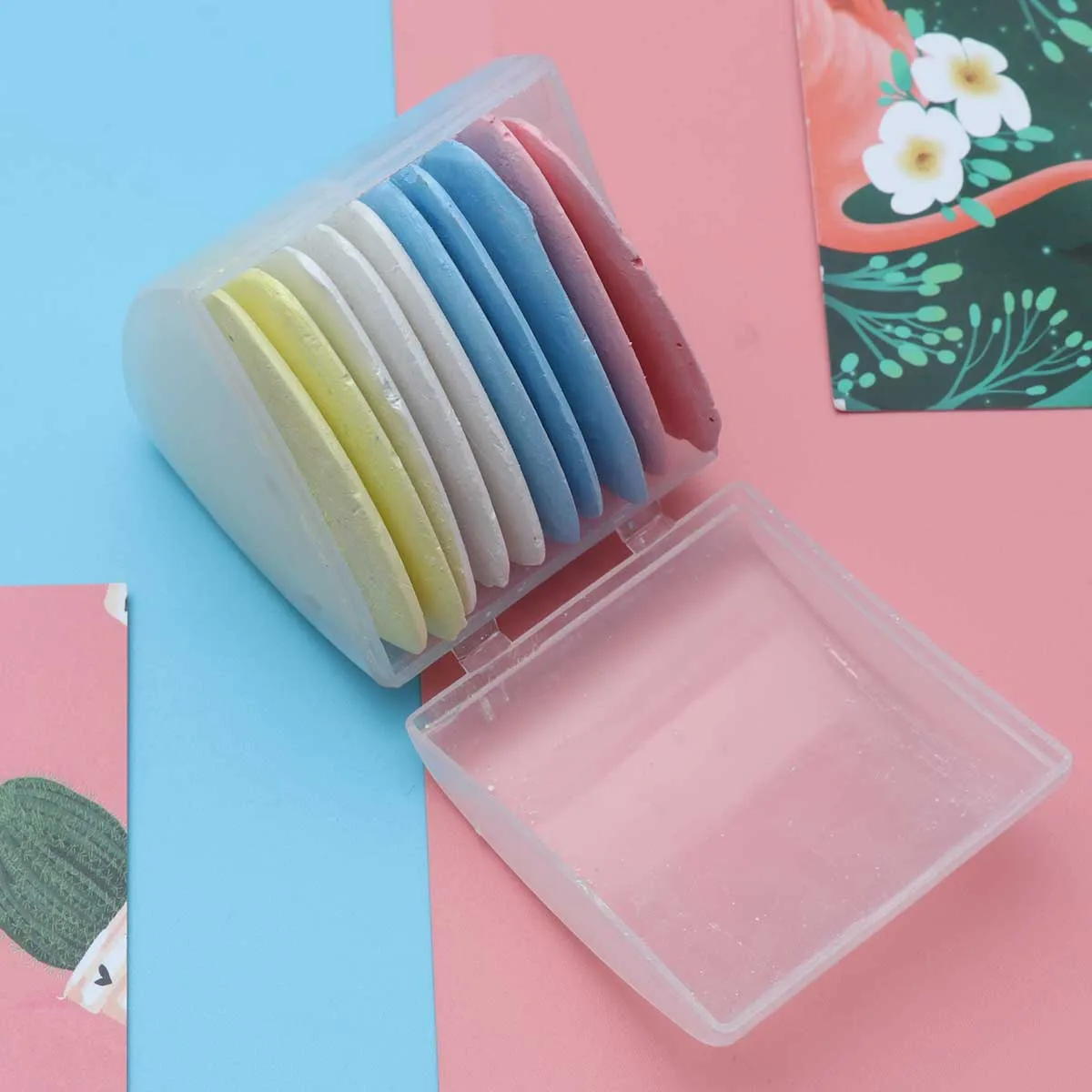 

10pcs Fabric Chalk Triangle Shape Colorful Sewing Tailor's Chalk Durable Washable Craft Supplies Sewing Tools Accessories