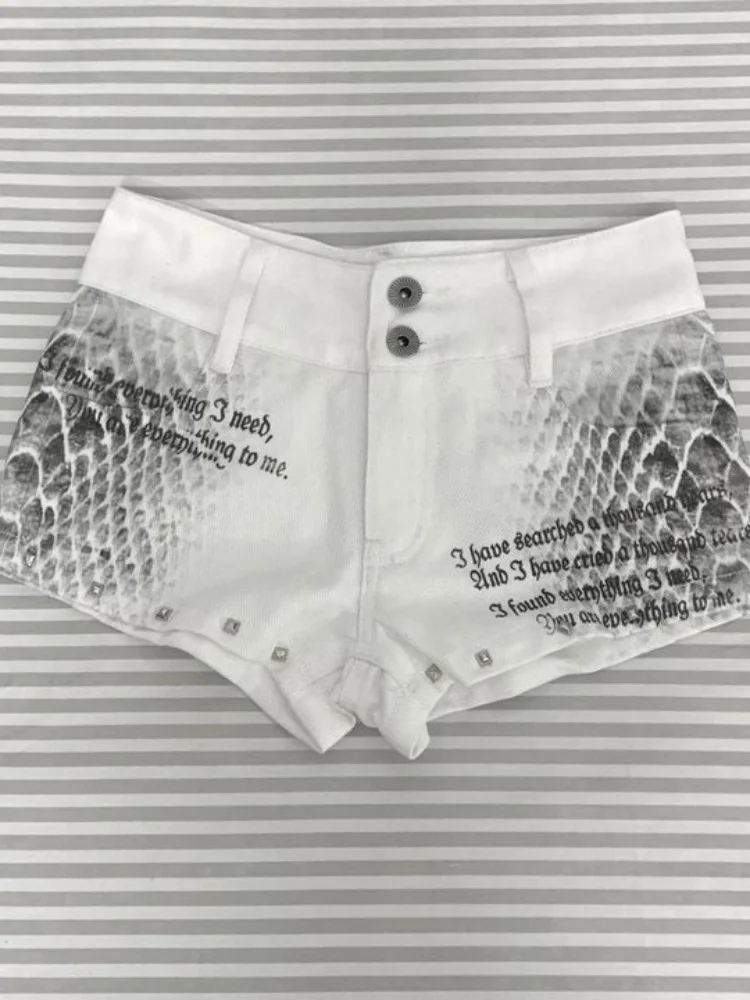 Calções jeans de cintura baixa com estampa de cobra japonesa hot girl y2k verão americano retrô sexy justo quadril abraçando calças quentes emo