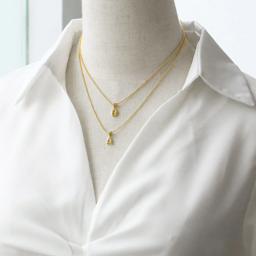FLOLA Tiny Polished Initial Letter Pendant Necklaces For Women Custom Name Beads Chain Necklace Jewelry Gifts For Her nkeq67