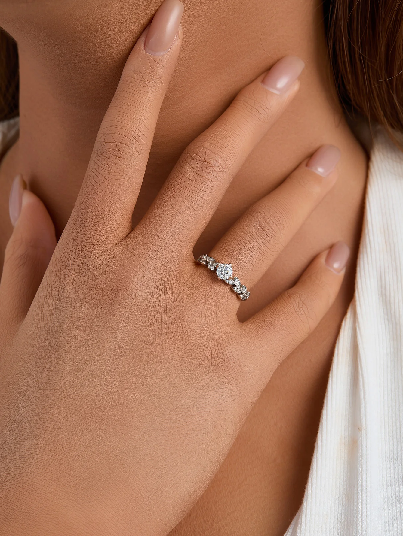 

Ювелирные изделия, кольца из стерлингового серебра 925 пробы, дизайн в форме листа, кольцо с муассанитом для женщин