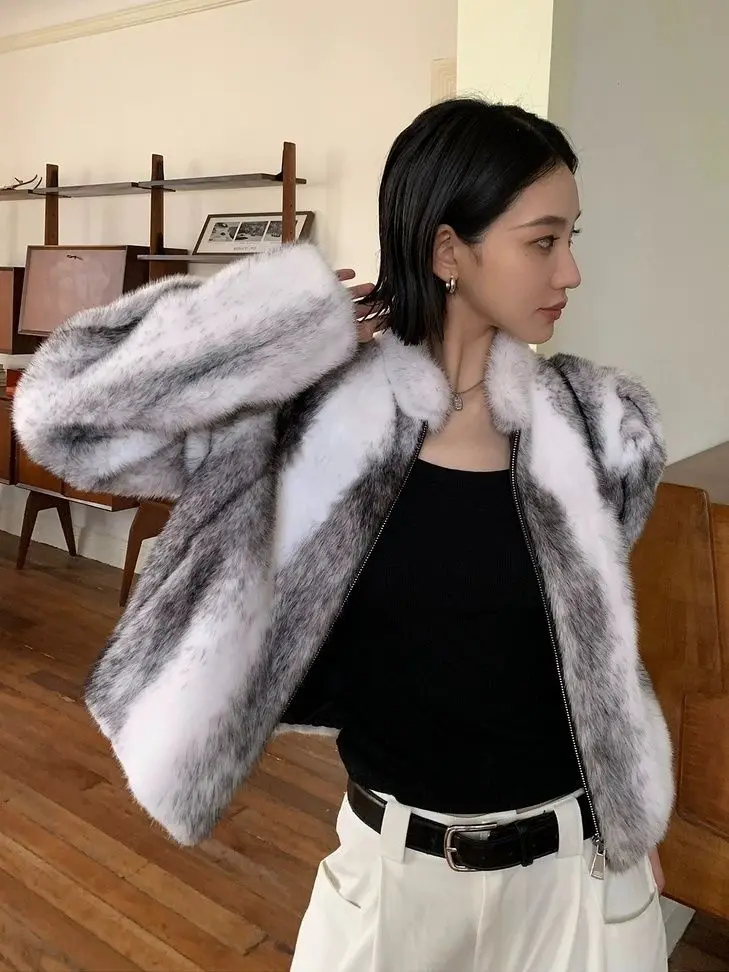 

2025 Women's Faux Fur Zip Up Cropped Jacket Mink Plush Short Coat Winter Top