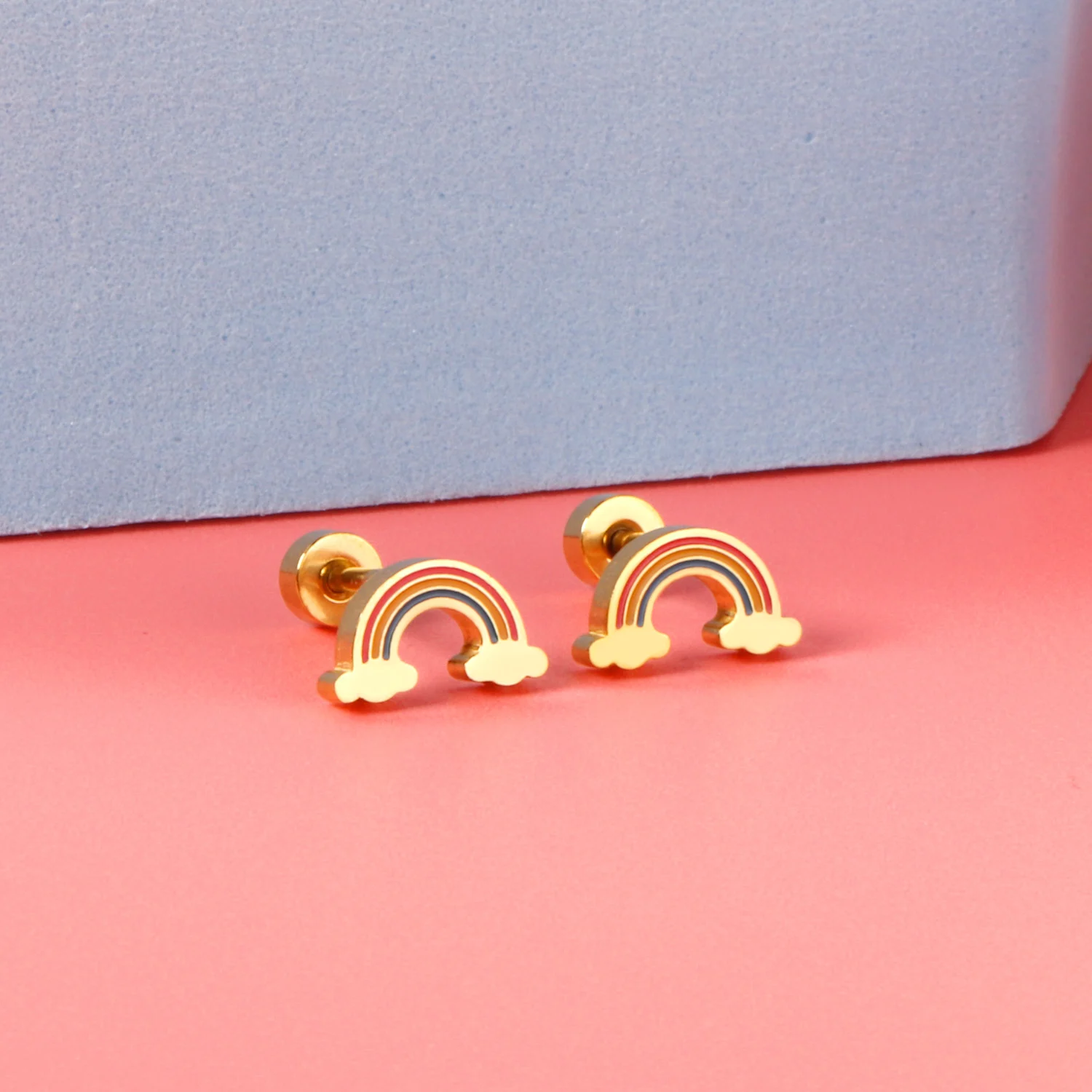 LUXUKISSKIDS Color Acrylic Heart Animal Strawberry Piercing сережки Cute Earrings Woman/Girl Stud Surgical Steel Hyposensitivity