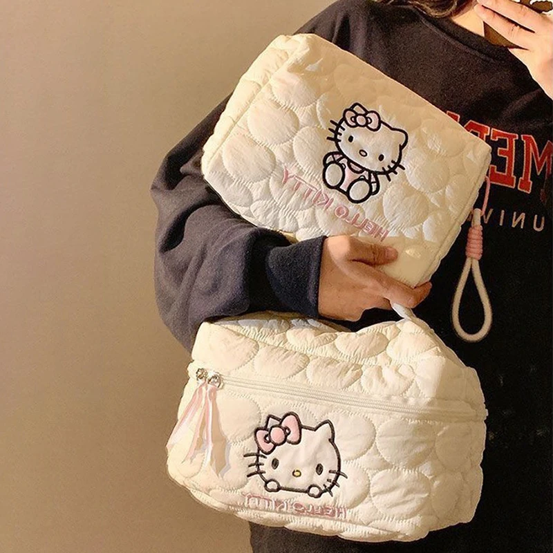 MINISO Hello Kitty Handbag Large Capacity Women's Cartoon Makeup Bag Soft Down Travel Bag For Women