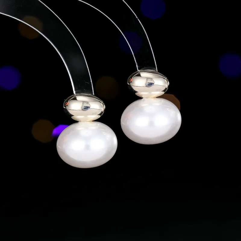 أقراط فاصوليا حمراء بسيطة على الطراز الفرنسي للعام الجديد، طراز قديم، أقراط من اللؤلؤ الأحمر أنكيلا متعددة الاستخدامات