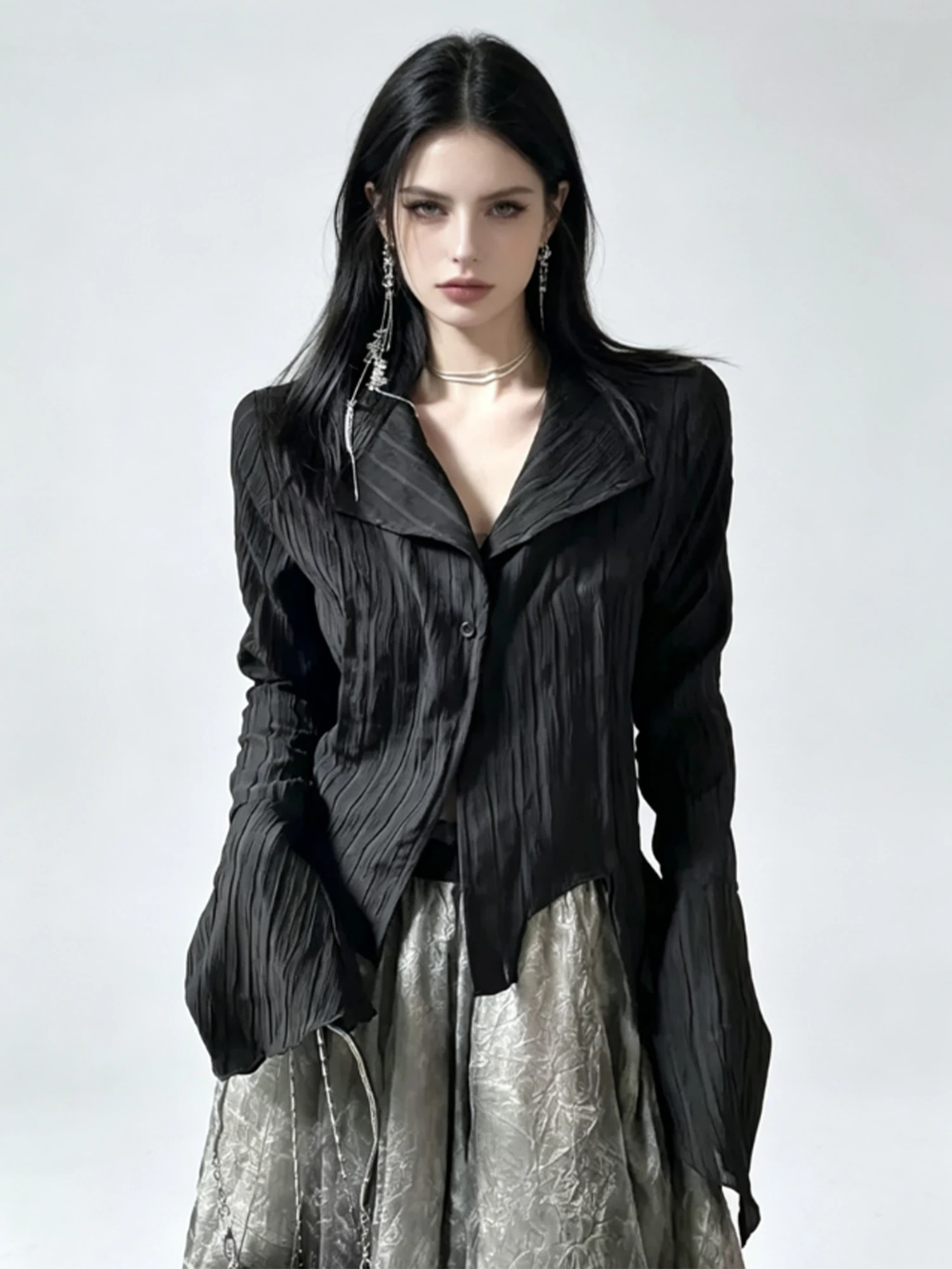 

Women's Black Gothic Blouses and Shirts Korean Style Y2k Gyaru Blouse Long Sleeve Irregular Shirt for Women Spring Autumn 2026