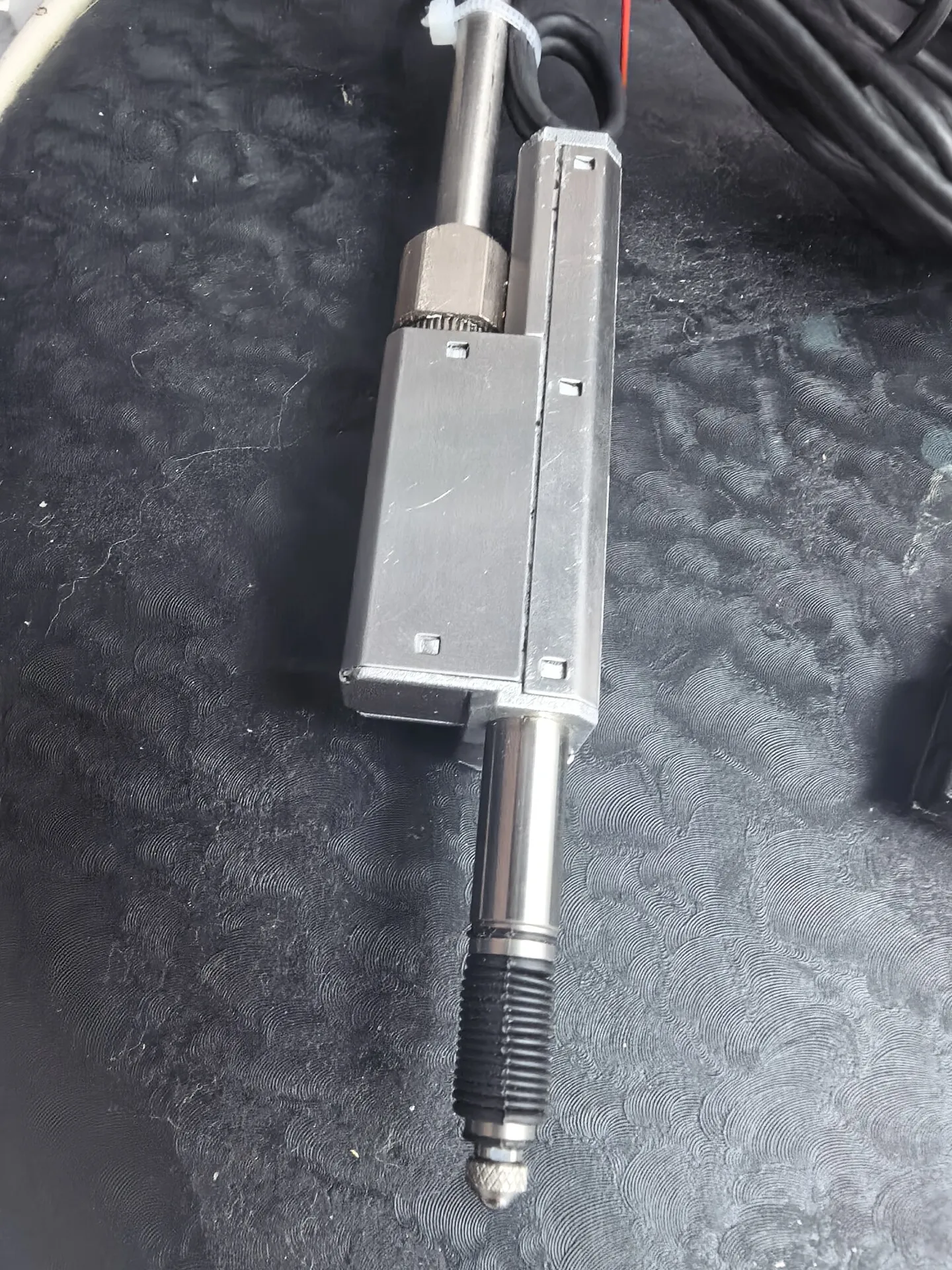 KEYENCE Gt-a32, The Quality Is Average, And The Function Package Is Easy To Use. One In Stock, With Cable. Bag