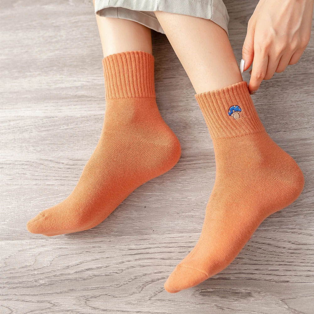 New Women's Embroidery Cute Cartoon Mushroom Socks Unisex Funny Christmas Gift Sokken High Quality Dropship